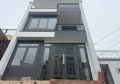 Thi Công Công Trình Nhôm Kính Hoàn Thiện Nhà Ở Tại Mã Lò, Bình Tân