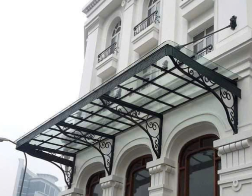 Maia che hoa văn̈ kính